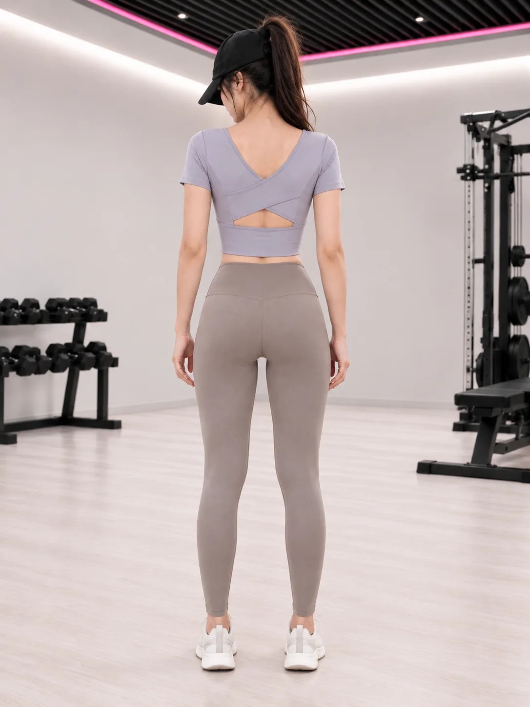AC63 — Áo croptop thể thao mút liền 3